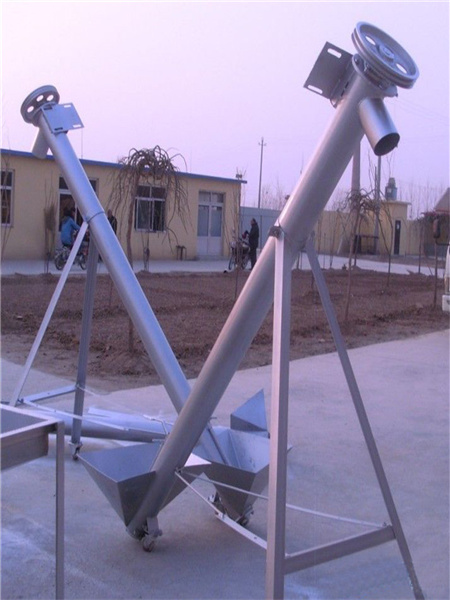 時產(chǎn)20噸的水稻吸糧機，蛟龍輸送機生產(chǎn)廠家