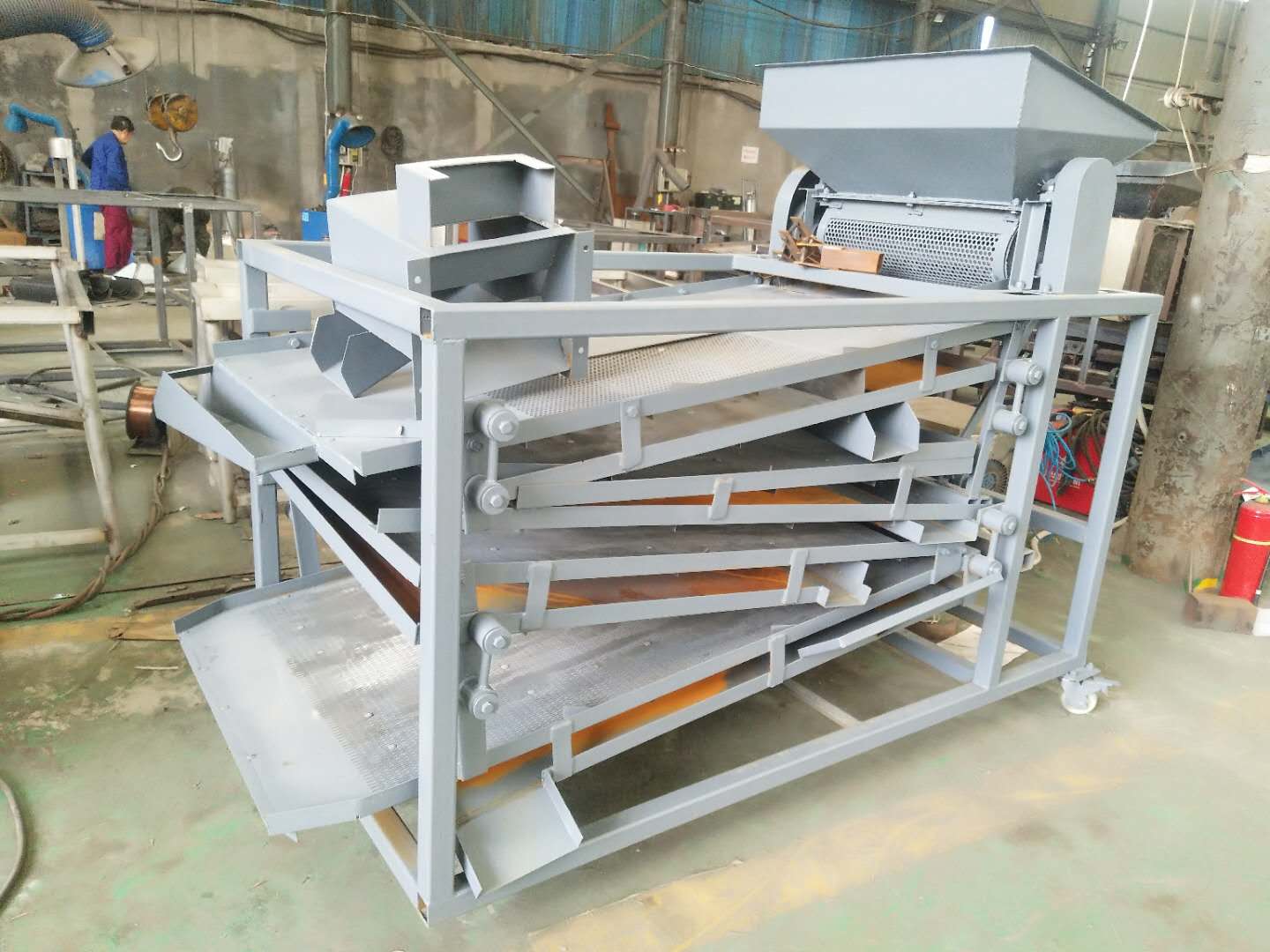 寶雞椒農(nóng)用的花椒分級篩選機